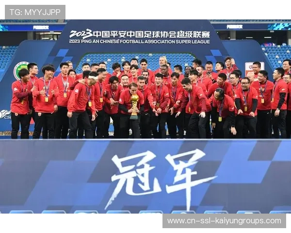 海港扣5分巴尔加斯双响，上海热身赛大捷战